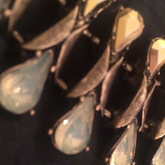 NWT necklace. - Picture 6 of 6